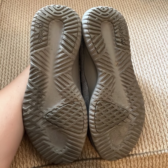 Adidas - Picture 4 of 6